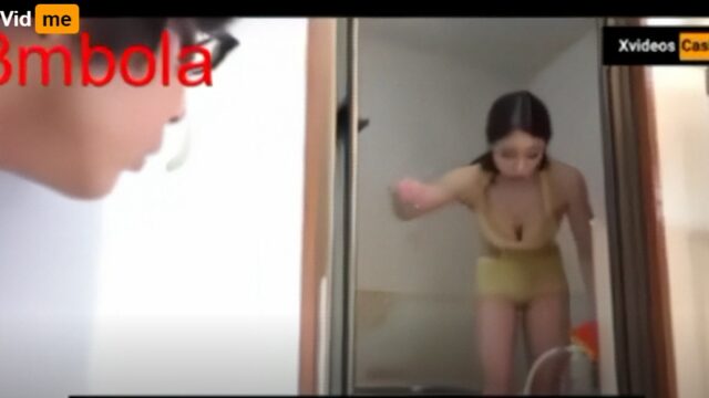 Viral Cewek Abg Colekin Meme Senyum Menggoda